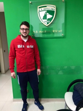 La tanto attesa firma del "bomber" De Simone con l'AS AVELLINO - LG Sports&Management